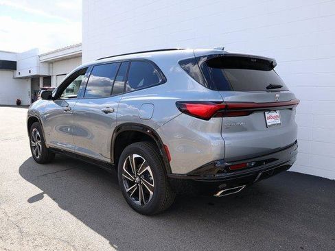 New 2026 Buick Enclave Sport Touring w/ Power Package image 5