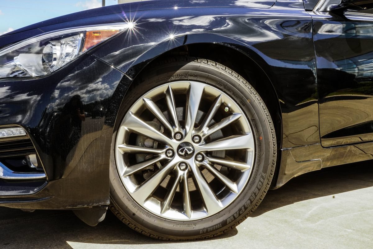 Certified 2023 INFINITI Q50 Luxe w/ Cargo Package RWD image 5