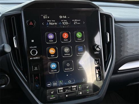 Used 2025 Subaru Forester Premium w/ Convenience Package #1 image 17