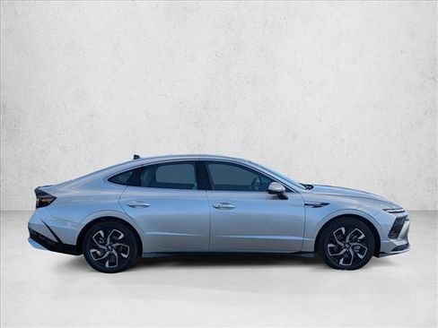 Used 2024 Hyundai Sonata SEL image 4