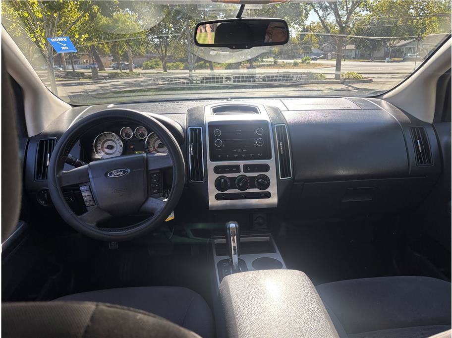 Used 2010 Ford Edge SEL FWD image 11