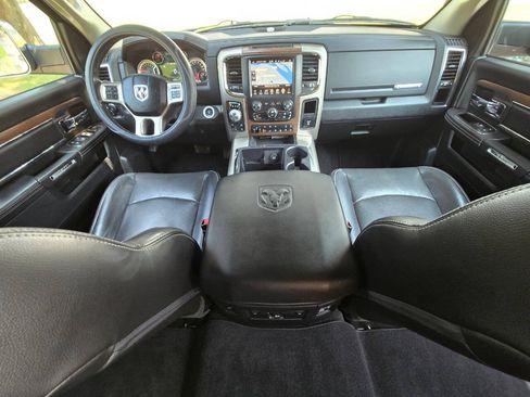 Used 2015 RAM 1500 Laramie w/ Convenience Group AWD/4WD image 4