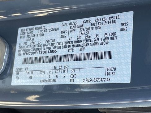 Used 2025 Ford Escape SE FWD image 31
