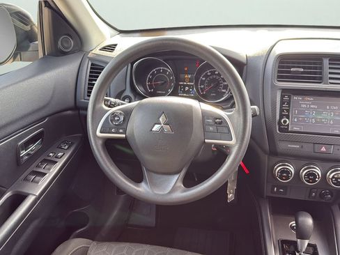 Used 2023 Mitsubishi Outlander Sport SE AWD/4WD image 12