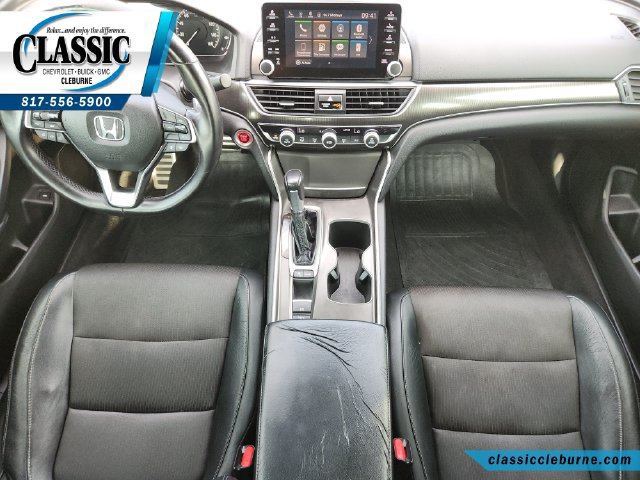 Used 2018 Honda Accord Sport image 2