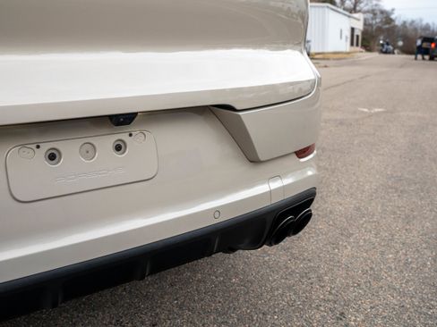 Certified 2024 Porsche Cayenne S image 14