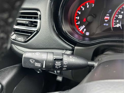 Used 2023 Dodge Durango SXT Launch Edition image 34