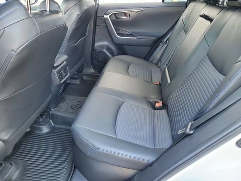 Used 2022 Toyota RAV4 XSE AWD/4WD image 8