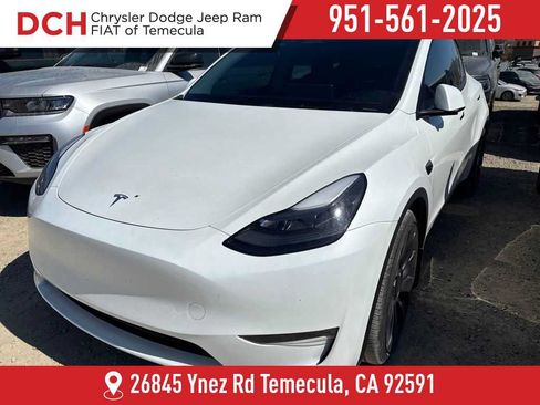 Used 2024 Tesla Model Y Performance AWD/4WD image 1