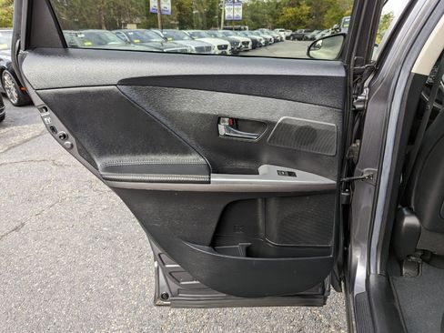 Used 2014 Toyota Venza Limited image 39