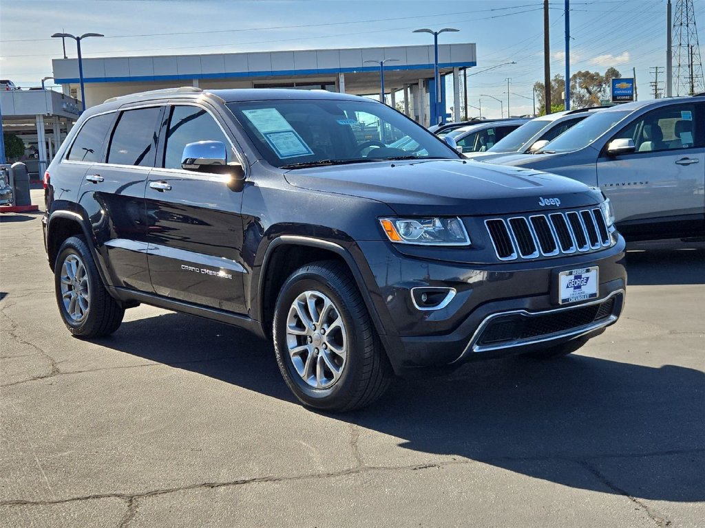 Used 2015 Jeep Grand Cherokee Limited w/ Trailer Tow Group IV AWD/4WD image 27