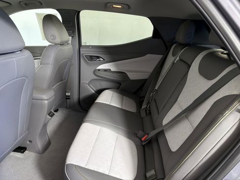 Used 2023 Chevrolet Bolt EUV Premier w/ Sun & Sound Package image 27