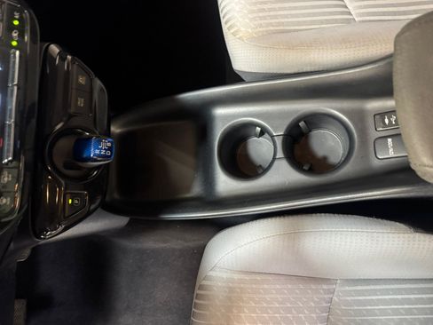 Used 2016 Toyota Prius Two FWD image 15