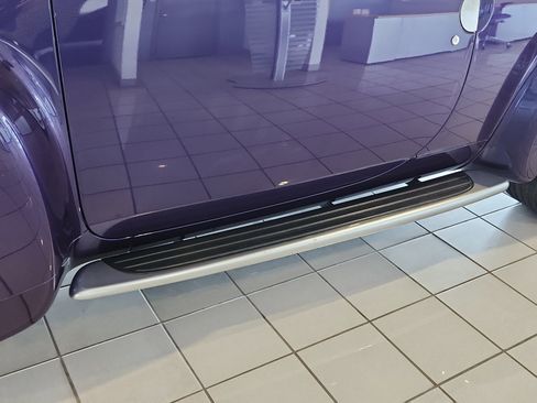 Used 2004 Chevrolet SSR w/ Preferred Equipment Group image 13