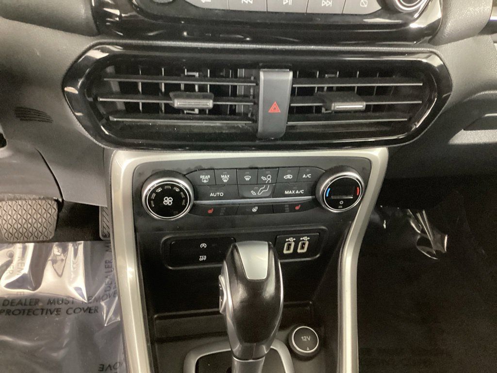 Used 2021 Ford EcoSport Titanium FWD image 19