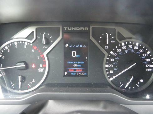 Used 2023 Toyota Tundra Limited AWD/4WD image 20