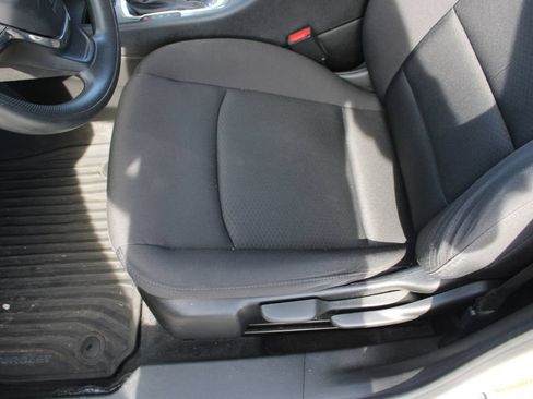 Used 2020 Chevrolet Malibu LS w/ LPO, Convenience Package 1 FWD image 15