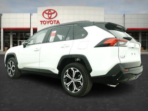 New 2025 Toyota RAV4 XSE image 14