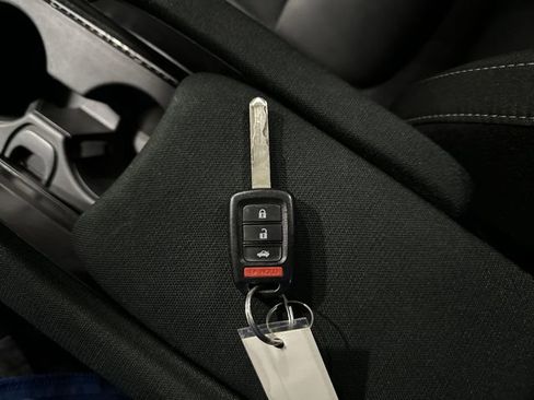 Used 2020 Honda Civic LX image 30