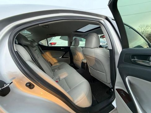 Used 2007 Lexus IS 250 AWD image 30