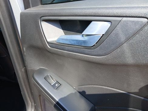 Used 2023 Ford Escape ST-Line AWD/4WD image 56
