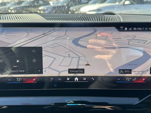 Used 2026 BMW 530i xDrive image 23