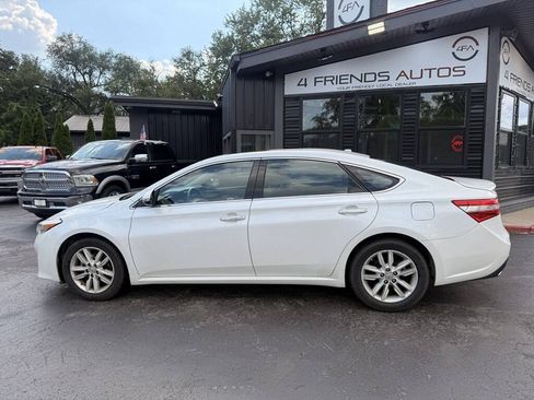 Used 2015 Toyota Avalon XLE Premium FWD image 5