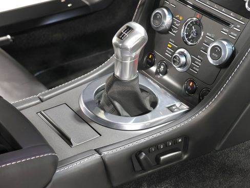 Used 2012 Aston Martin V12 Vantage Coupe image 56