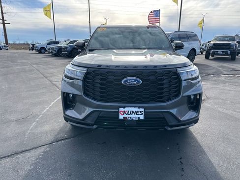 New 2026 Ford Explorer ST-Line w/ ST-Line Street Pack image 20
