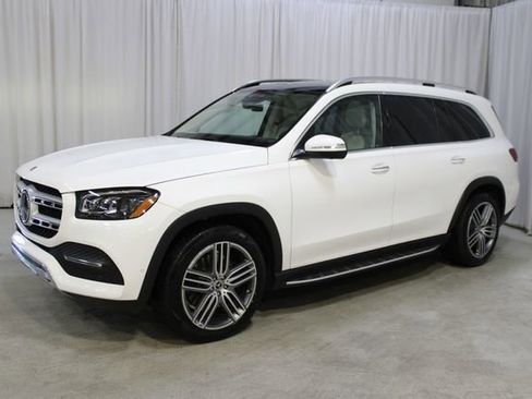 Used 2023 Mercedes-Benz GLS 450 4MATIC image 30
