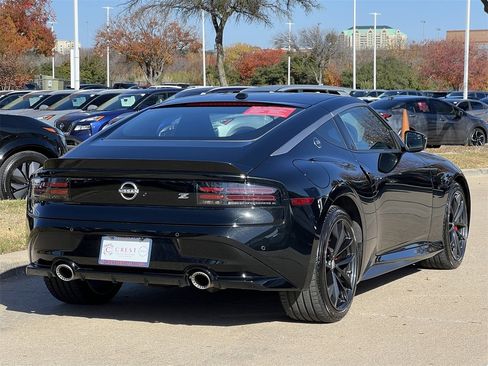 Certified 2024 Nissan Z Performance w/ Floor Mat Package image 4