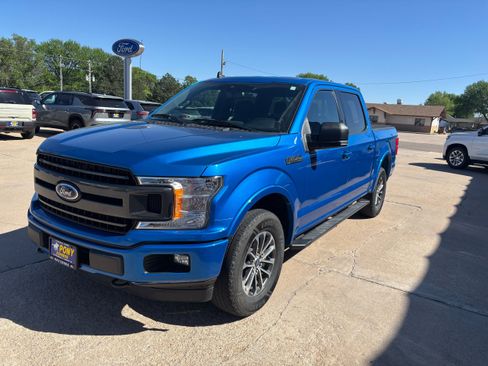 Used 2019 Ford F150 XLT w/ Equipment Group 302A Luxury AWD/4WD image 8