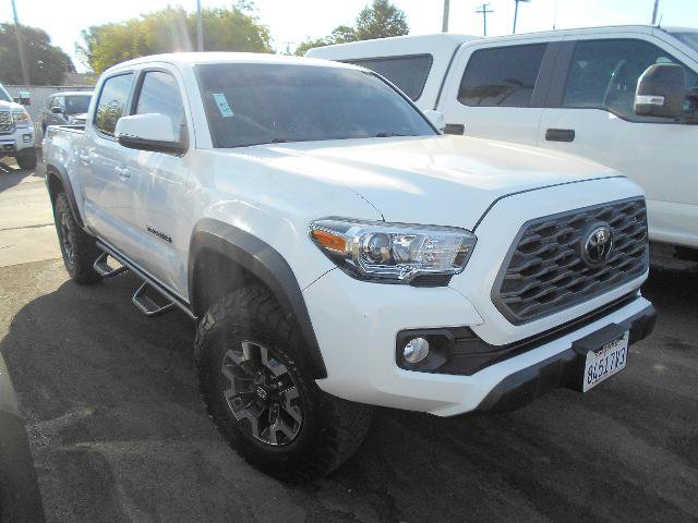 Used 2023 Toyota Tacoma TRD Off-Road AWD/4WD image 3