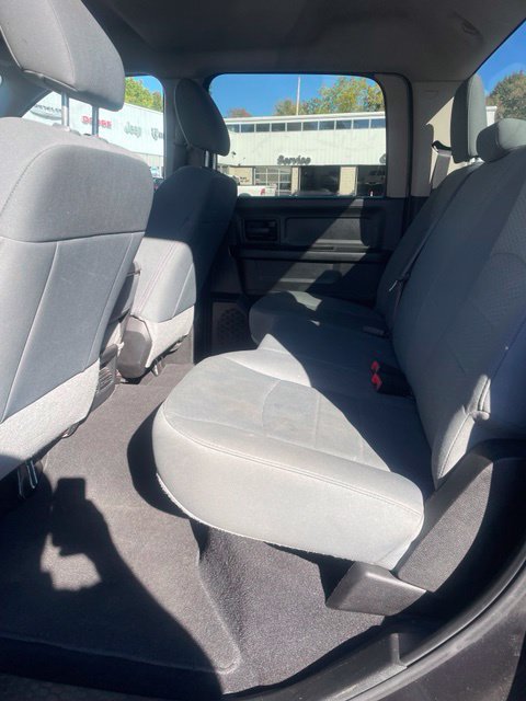 Used 2018 RAM 2500 Tradesman w/ Chrome Appearance Group AWD/4WD image 5