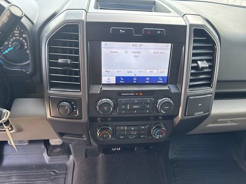 Used 2020 Ford F150 XLT w/ Equipment Group 302A Luxury AWD/4WD image 21