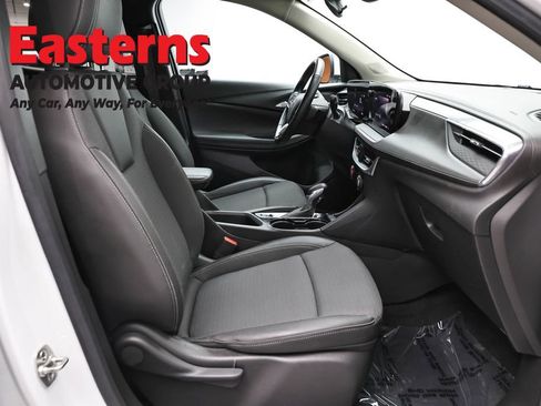 Used 2024 Buick Encore GX Preferred FWD image 23