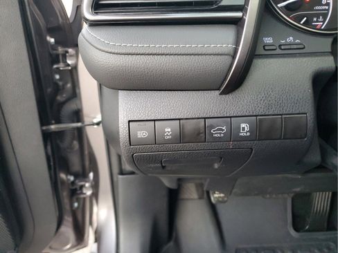 Used 2023 Toyota Camry SE image 27