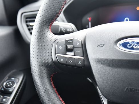 Used 2023 Ford Escape ST-Line w/ Tech Pack #1 image 34