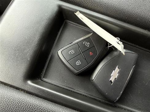 Used 2024 Chevrolet Silverado 2500 W/T image 17