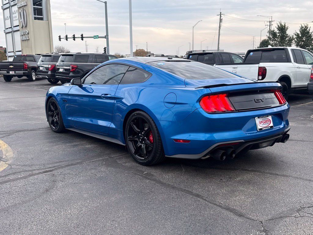 Used 2019 Ford Mustang GT Premium w/ Black Accent Package RWD image 9