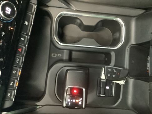 Used 2022 GMC Sierra 1500 Denali RWD image 19