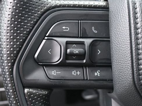Used 2024 Toyota Tacoma SR w/ SR Upgrade Package AWD/4WD image 15