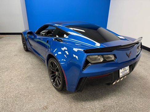 Used 2015 Chevrolet Corvette Z06 w/ 2LZ Preferred Equipment Group RWD image 27