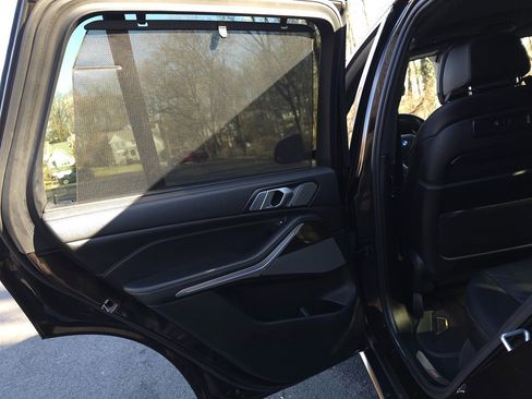 Used 2023 BMW X5 xDrive45e w/ Executive Package image 26