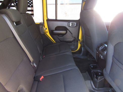 Used 2021 Jeep Wrangler Unlimited Sport image 11