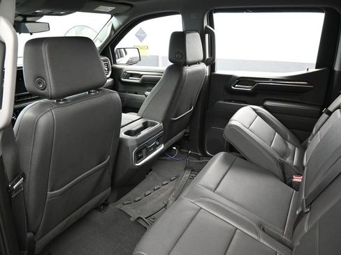 Used 2023 GMC Sierra 1500 Elevation w/ Elevation Premium Package RWD image 42