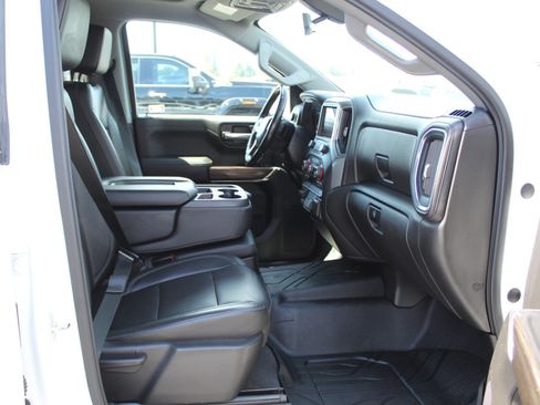 Used 2019 Chevrolet Silverado 1500 LT w/ True North Edition AWD/4WD image 24