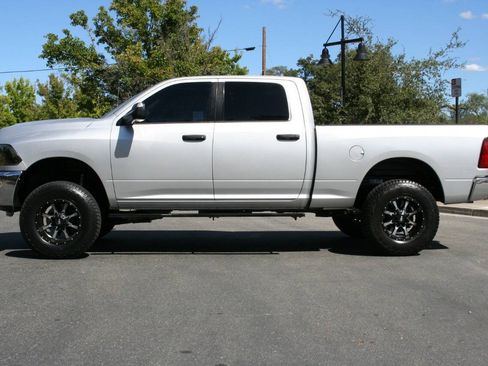Used 2015 RAM 2500 Tradesman w/ Chrome Appearance Group AWD/4WD image 29