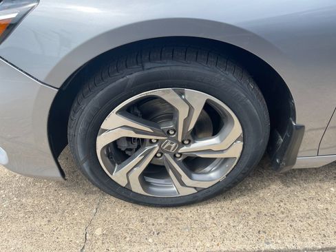 Used 2020 Honda Accord EX-L image 31