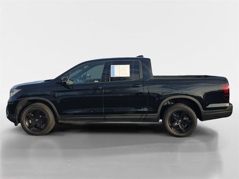 Certified 2023 Honda Ridgeline Black Edition image 7